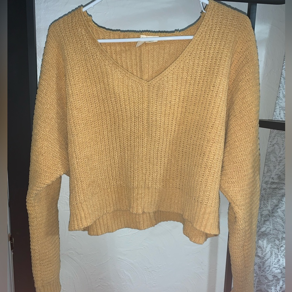 Sky and Sparrow cropped, oversized soft yellow/gold sweater